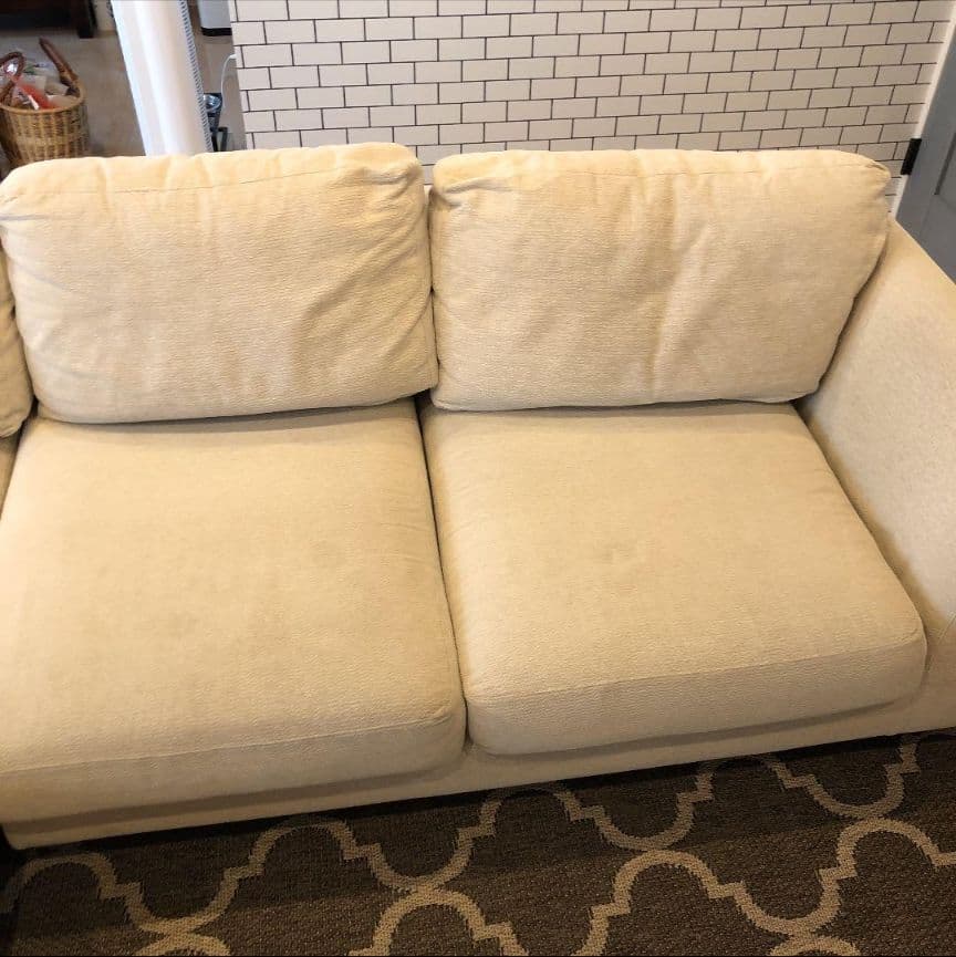 定価28万　シャルドネ　ソファ②