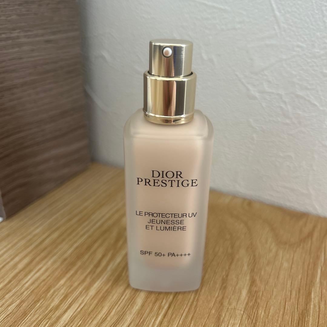 【未使用紙袋付】Dior Prestige Le Protecteur UV00