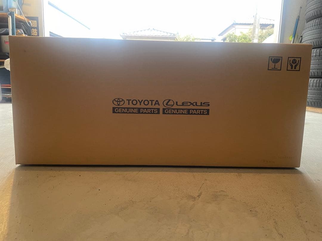 TOYOTAランドクルーザー250ＶＸ 純正丸目ヘッドライト