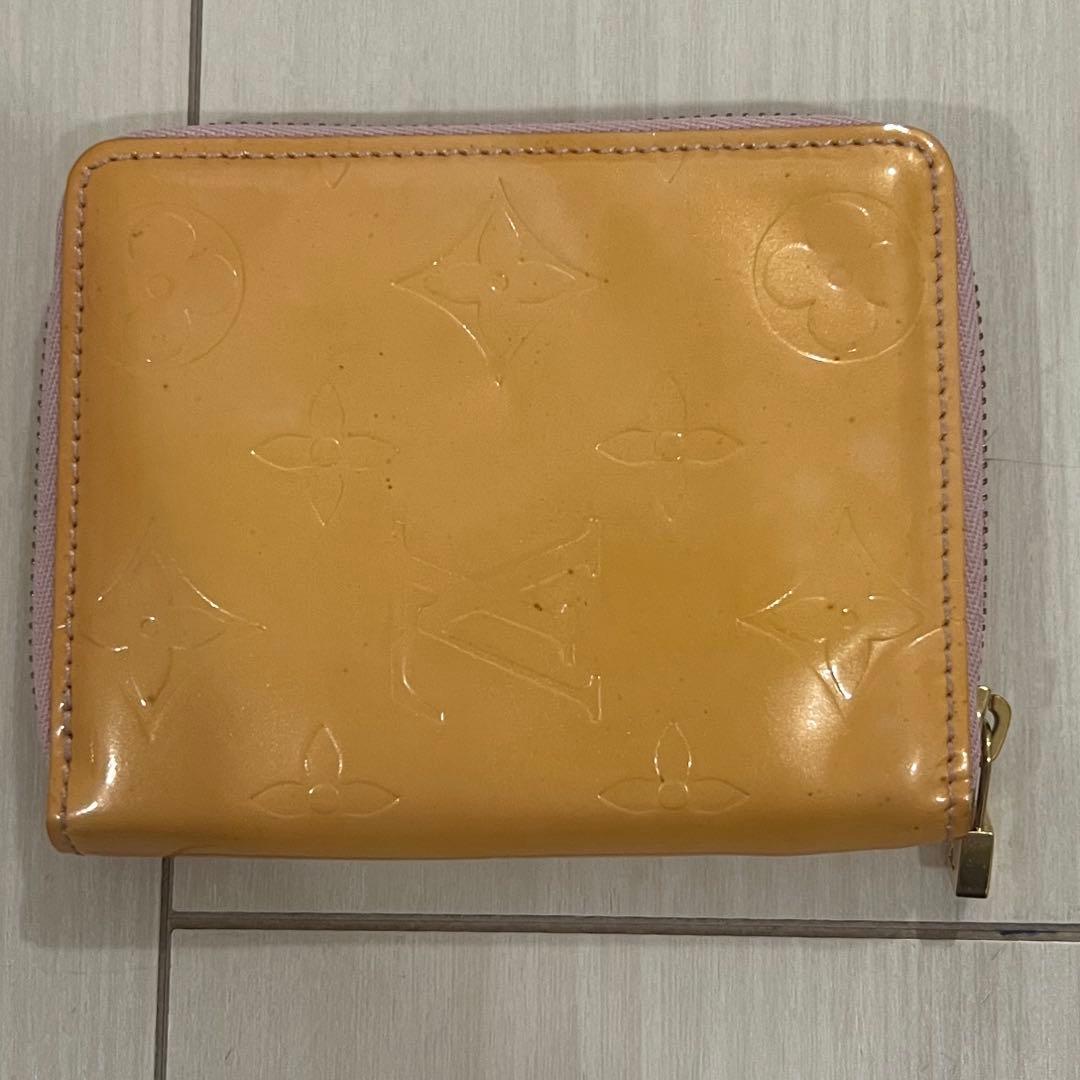 ルイヴィトン モノグラム ヴェルニ 財布 ケース ジッピーパース
