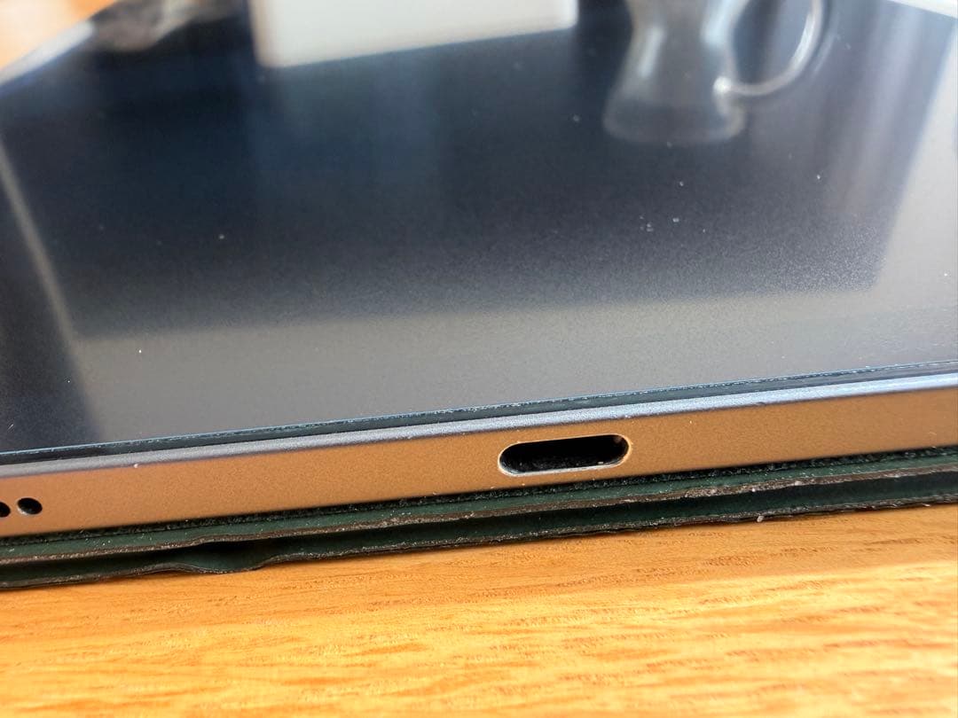 iPad Pro 11インチ (第2世代) 1TB Wi-Fi ペン、カバー付