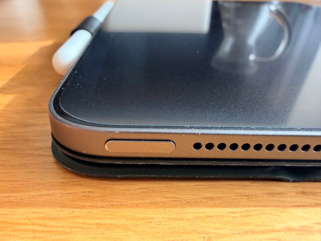 iPad Pro 11インチ (第2世代) 1TB Wi-Fi ペン、カバー付