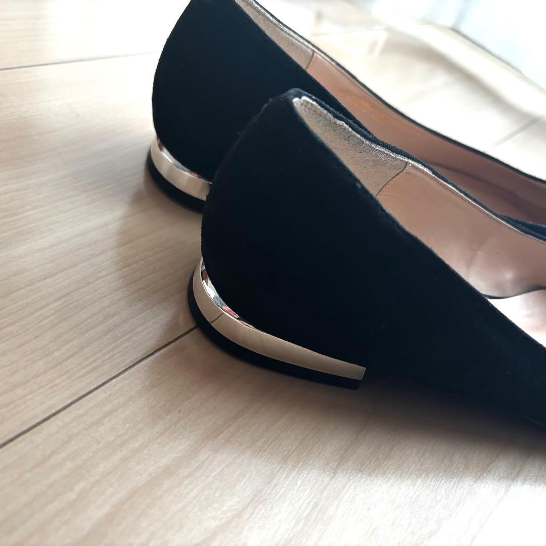 【極美品】DIANA ブラック ポインテッドトゥ フラットシューズ スエード