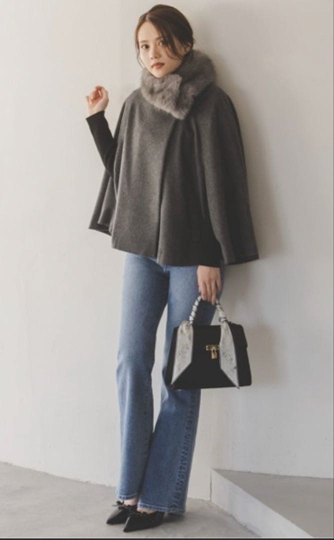 スナイデル　ショートケープコート