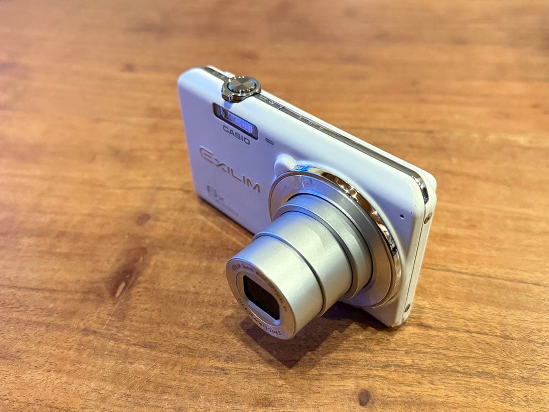 CASIO EXILIM EX-Z31 カシオ　エクシリム　デジタルカメラ