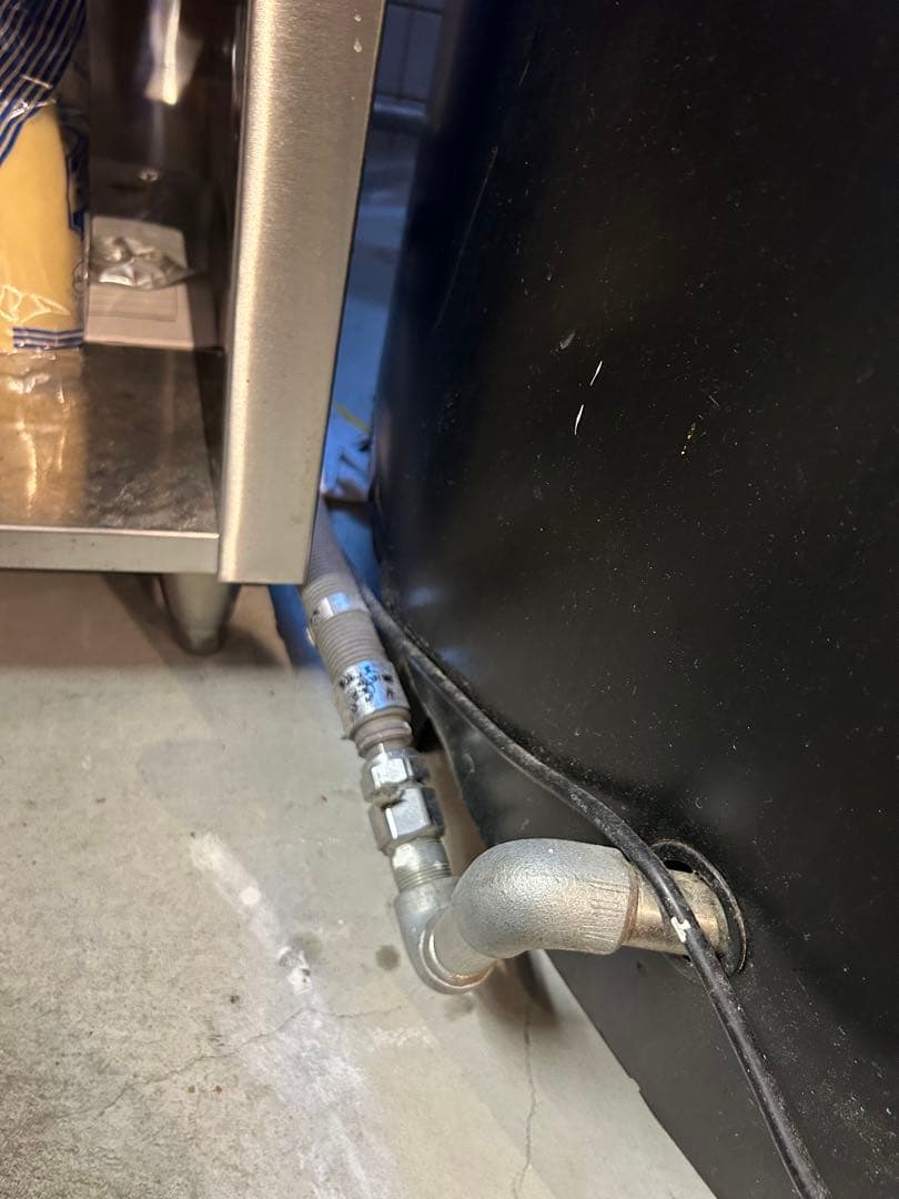 【さらに値下げ】IGA ガス式溶岩石ピザ窯 エレガンザ120 単相100V