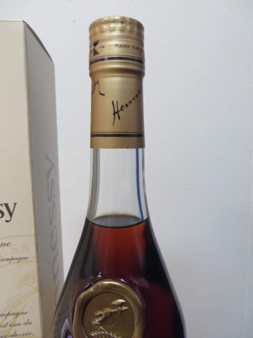 未開栓ヘネシー VSOP スリムボトル 700ml 40% Hennessy