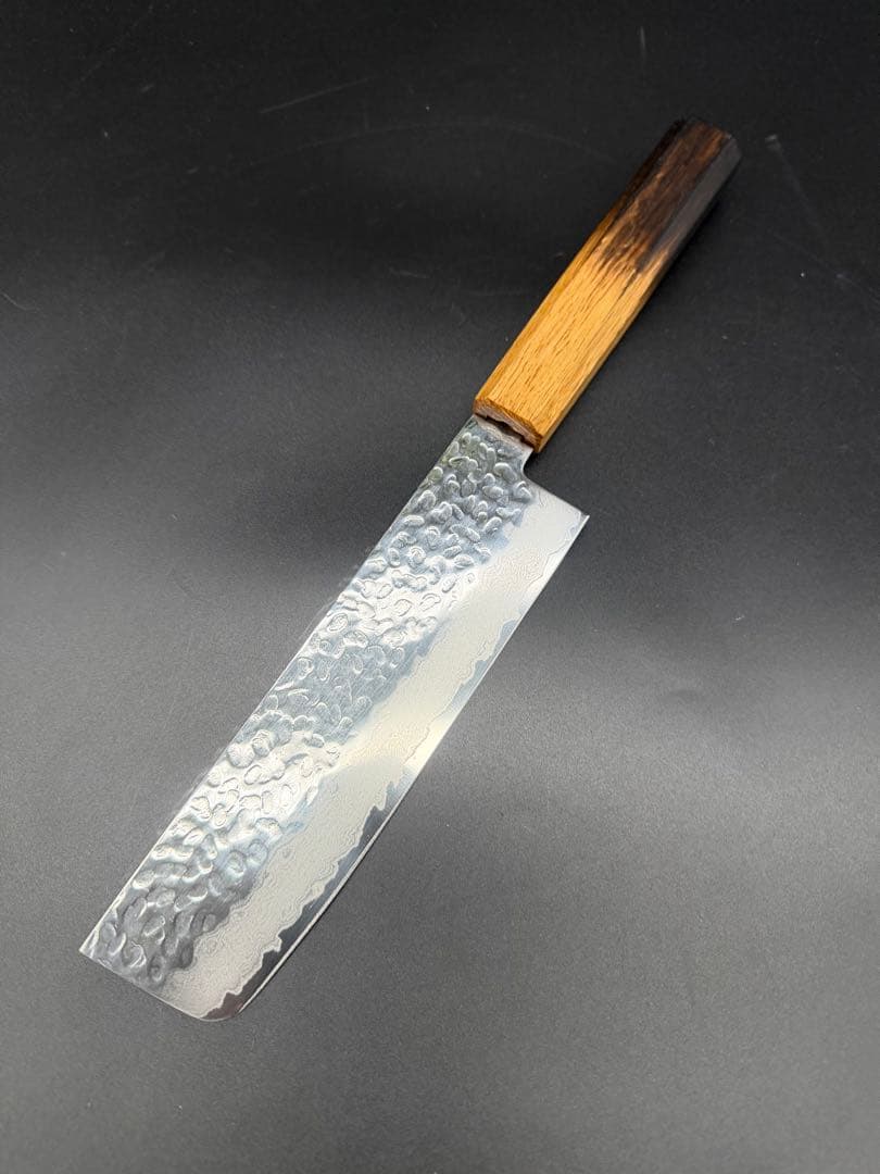 日本製　VG10合計割り込み菜切り包丁165mm 樫木八角柄