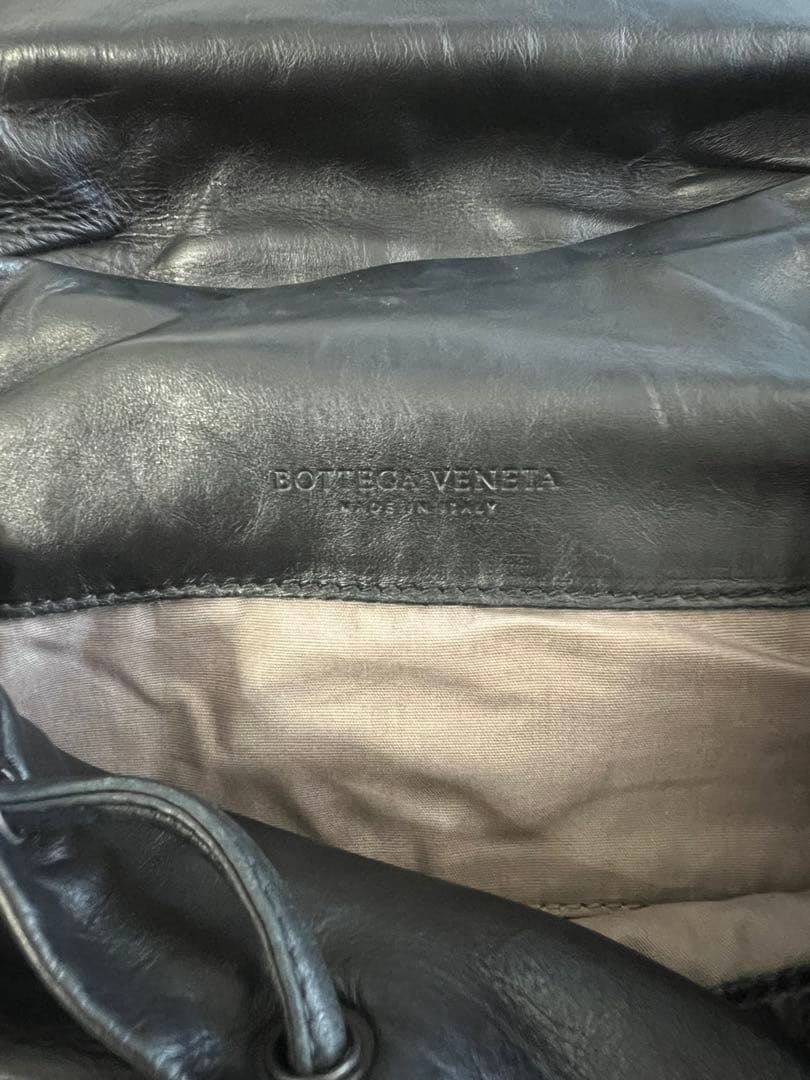 BOTTEGA VENETA バックパック リュックサックカーフレザーブラック