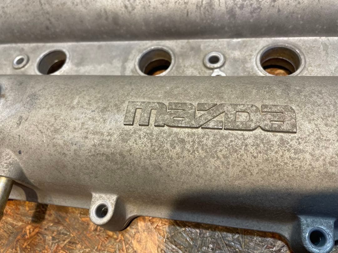 BP-ZE カムカバー　ロードスター NA8C