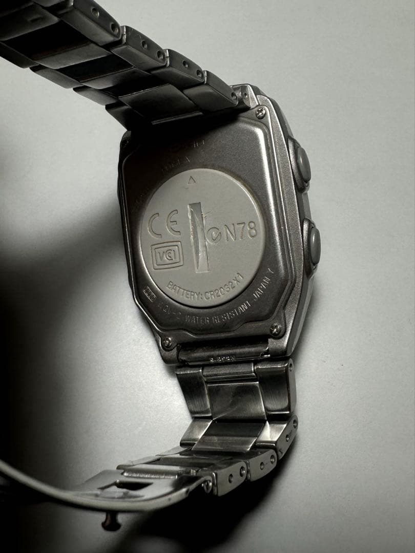 CASIO Wrist Camera デジタル腕時計