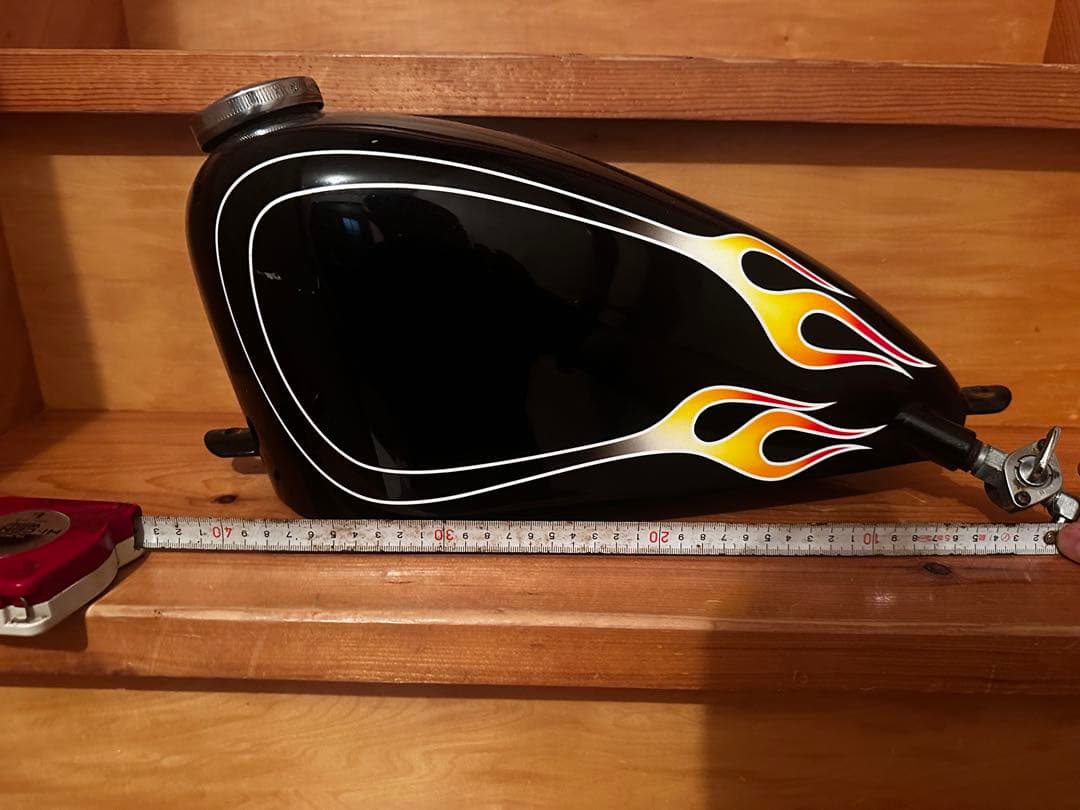 ハーレー　タンク　ファイヤー　エボスポ　週末限定値下げ