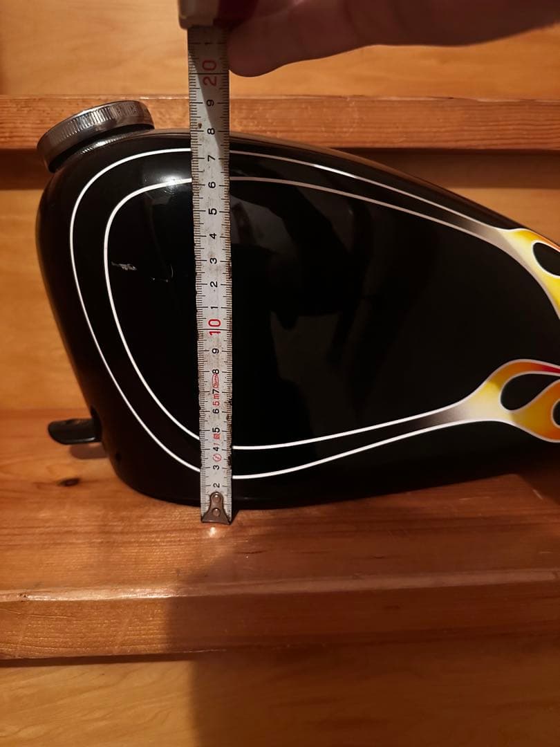 ハーレー　タンク　ファイヤー　エボスポ　週末限定値下げ