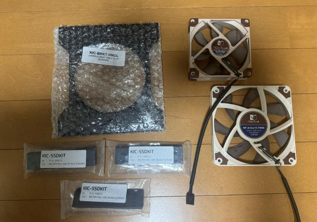 P*人様 デスクトップPC EPYC7702P(64コア128スレッド) メモリ