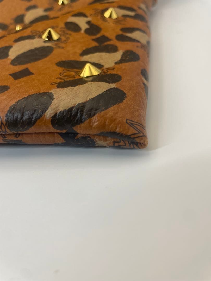 専用❗️美品♡MCM✨エムシーエム　 スタッズ　ヒョウ柄 レオパード　バッグ