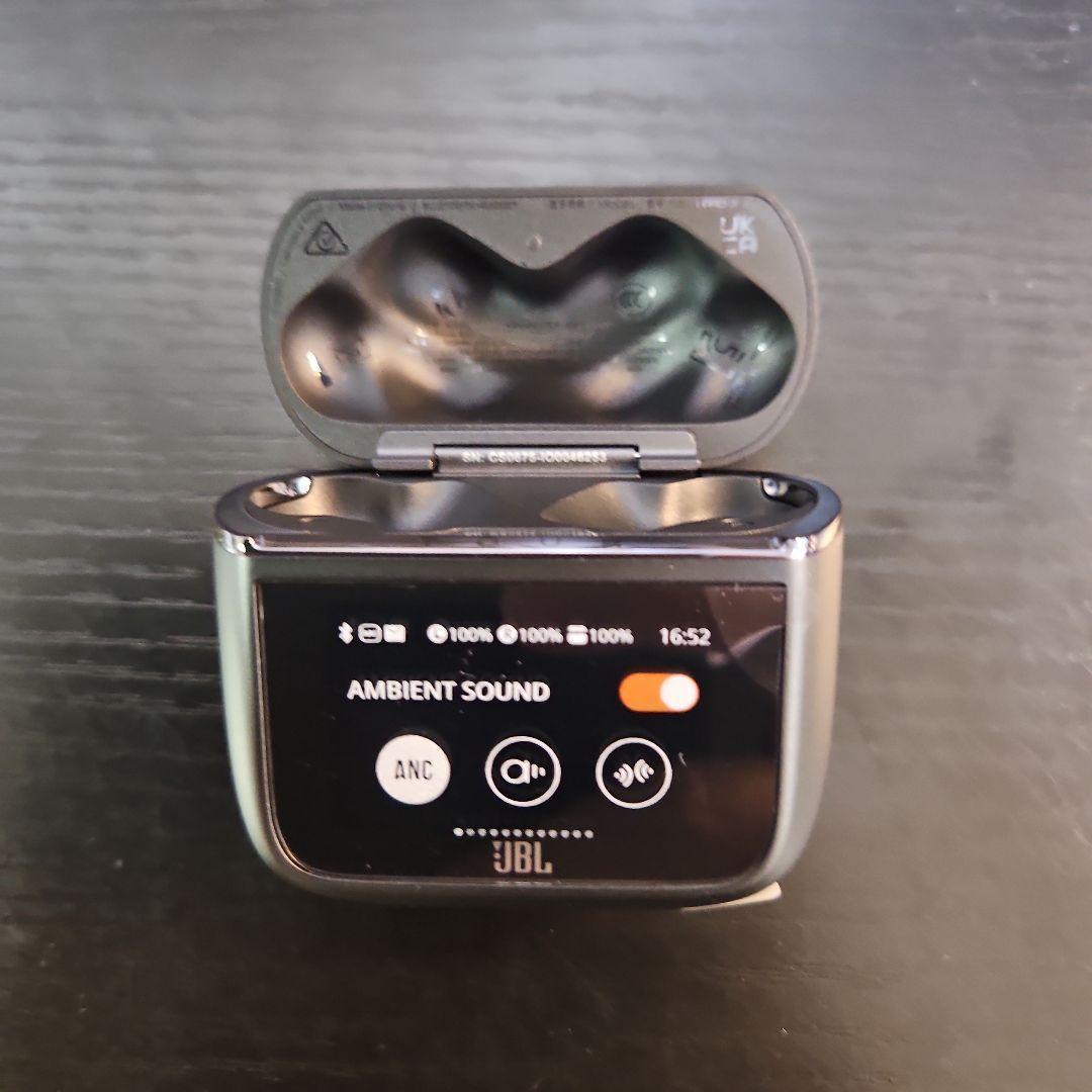 新品未使用/充電ケースのみ/JBL TOUR PRO 3/ブラック/黒/⑧