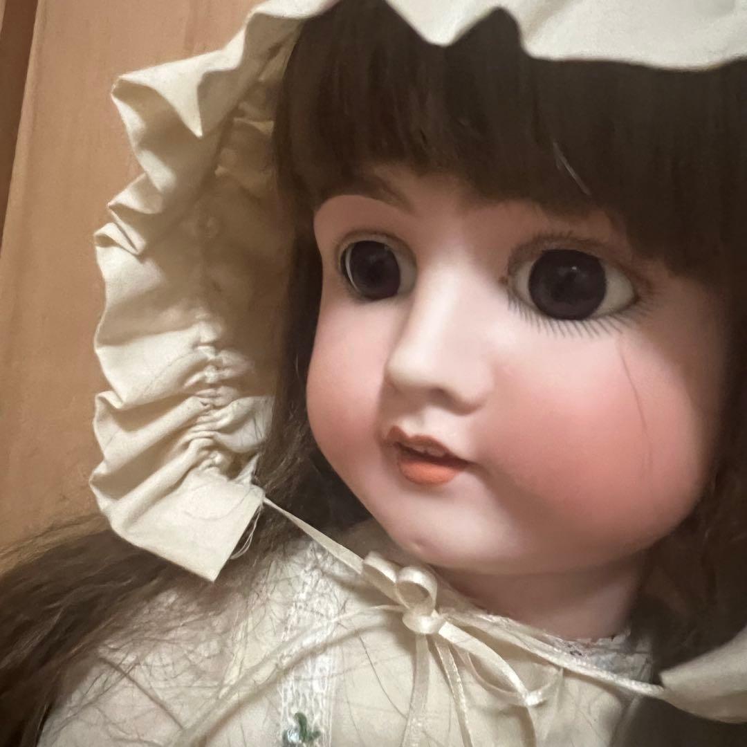 ドイツ人形　ビスクドール