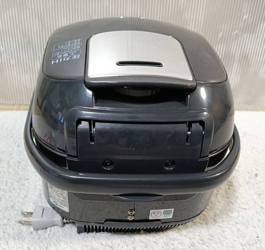 【美品】象印 炊飯器 3合 NP-RN05-BA