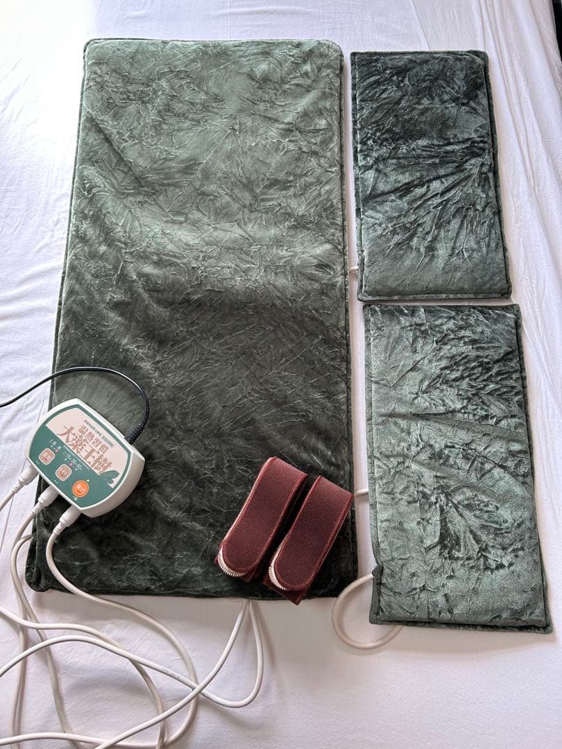 家庭用　ビワ温熱マット