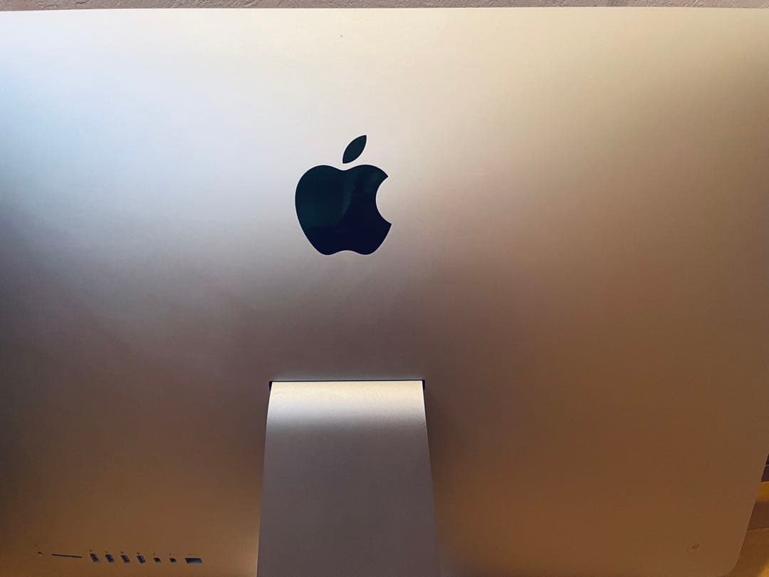 Apple iMac 27インチ Retina 5K 2015年