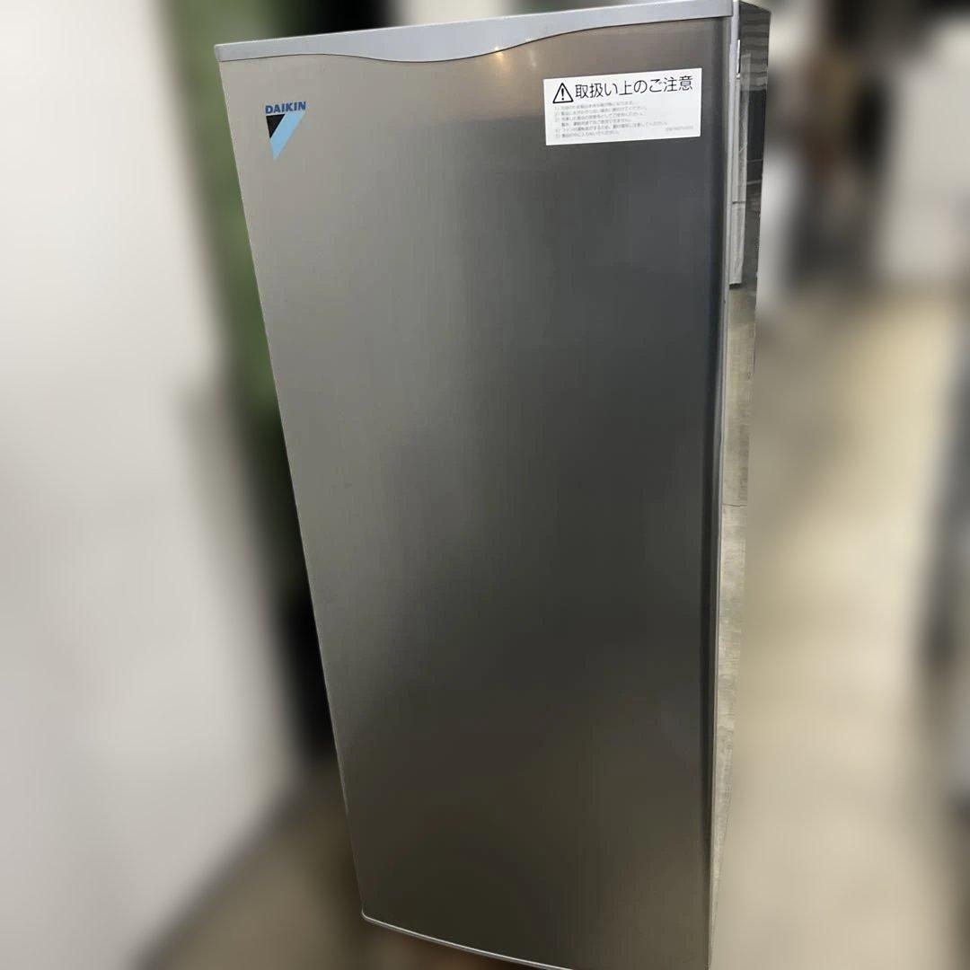 美品/冷凍庫/DAIKIN/ダイキン/LBVFD2BS/200L大容量