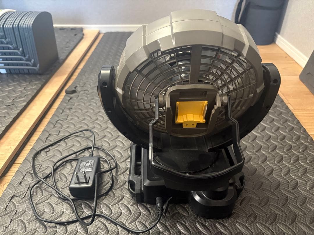 美品 peak 扇風機