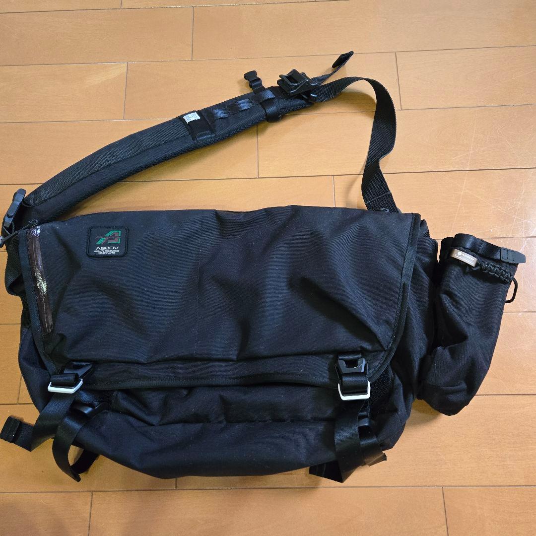 AS20V ブラック メッセンジャーバッグ 中型