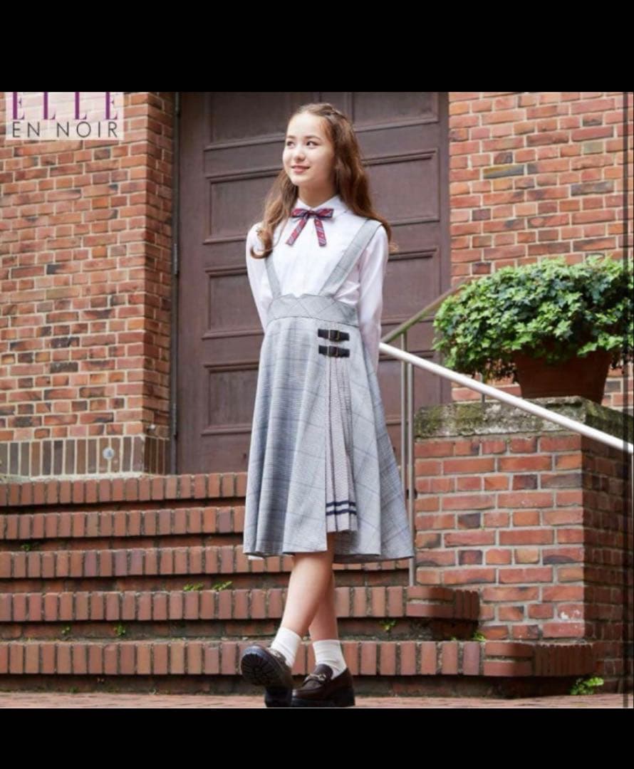 【ELLE EN NOIR】美品！女の子フォーマルスーツ 卒服 160