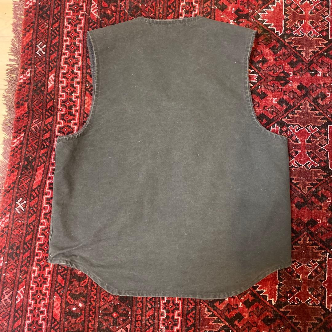 Carhartt モスグリーン ベスト