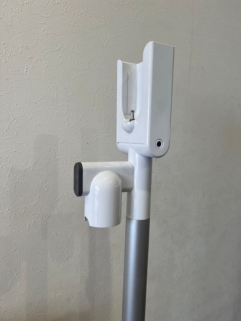 dyson  掃除機　充電器　ダイソン