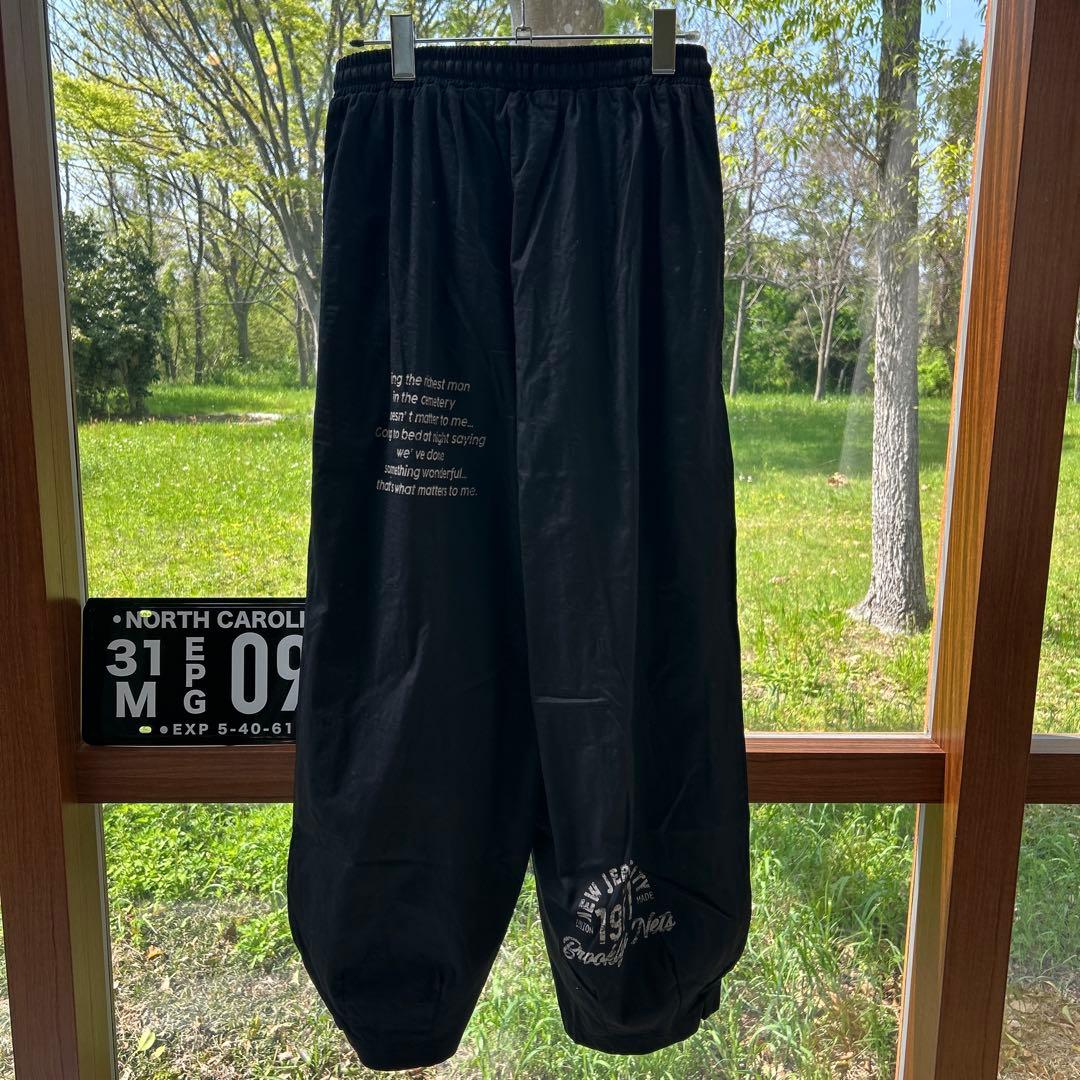 Ryo さん IRIEY ツイル脇タックマルチロゴパンツ クロ