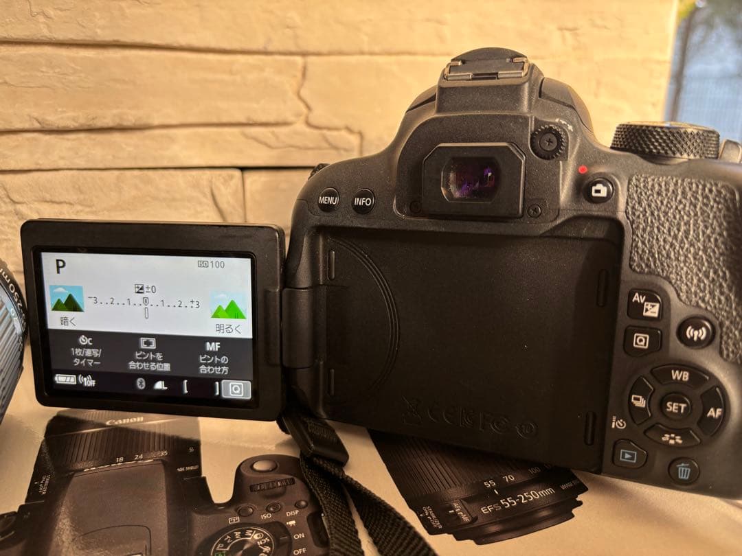 Canon EOS Kiss X9i ズームレンズ交換式デジタル一眼レフカメラ