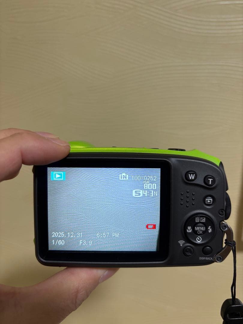 富士フィルム FinePix XP120 アクティブカメラ 防水グリーン