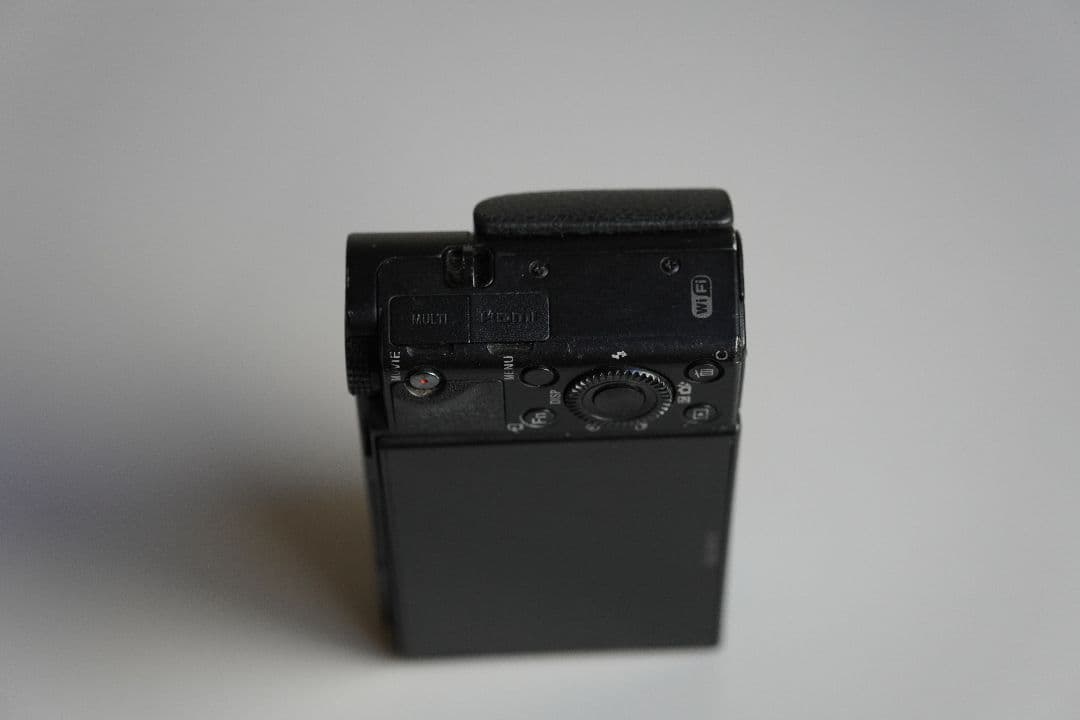 デジタルカメラ SONY DSC RX100 M5