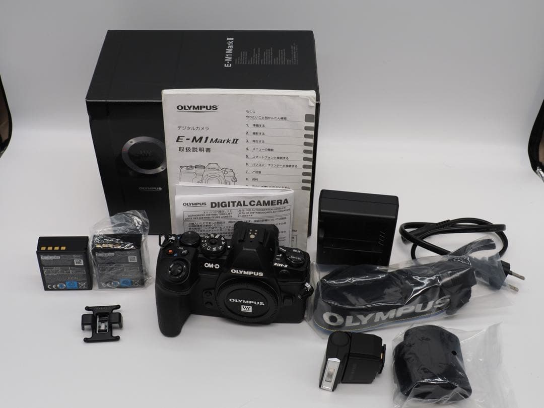 【シャッター回数4950回】OLYMPUS OM-D EM-1 MarkⅡボディ