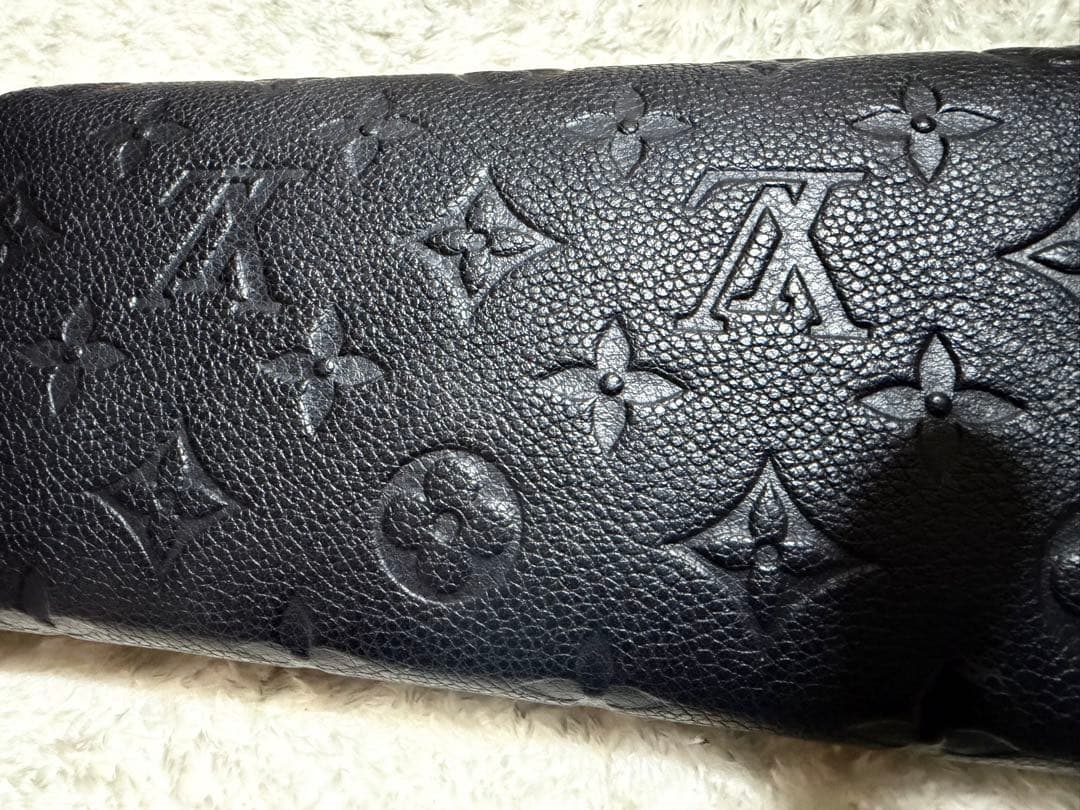 い*ち様 【1/20迄】LOUIS VUITTON ポルトフォイユ・サラ