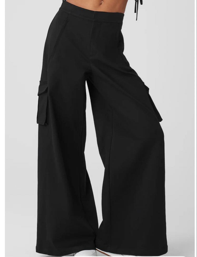 alo ショーオフ カーゴ ワイドレッグ トラウザー