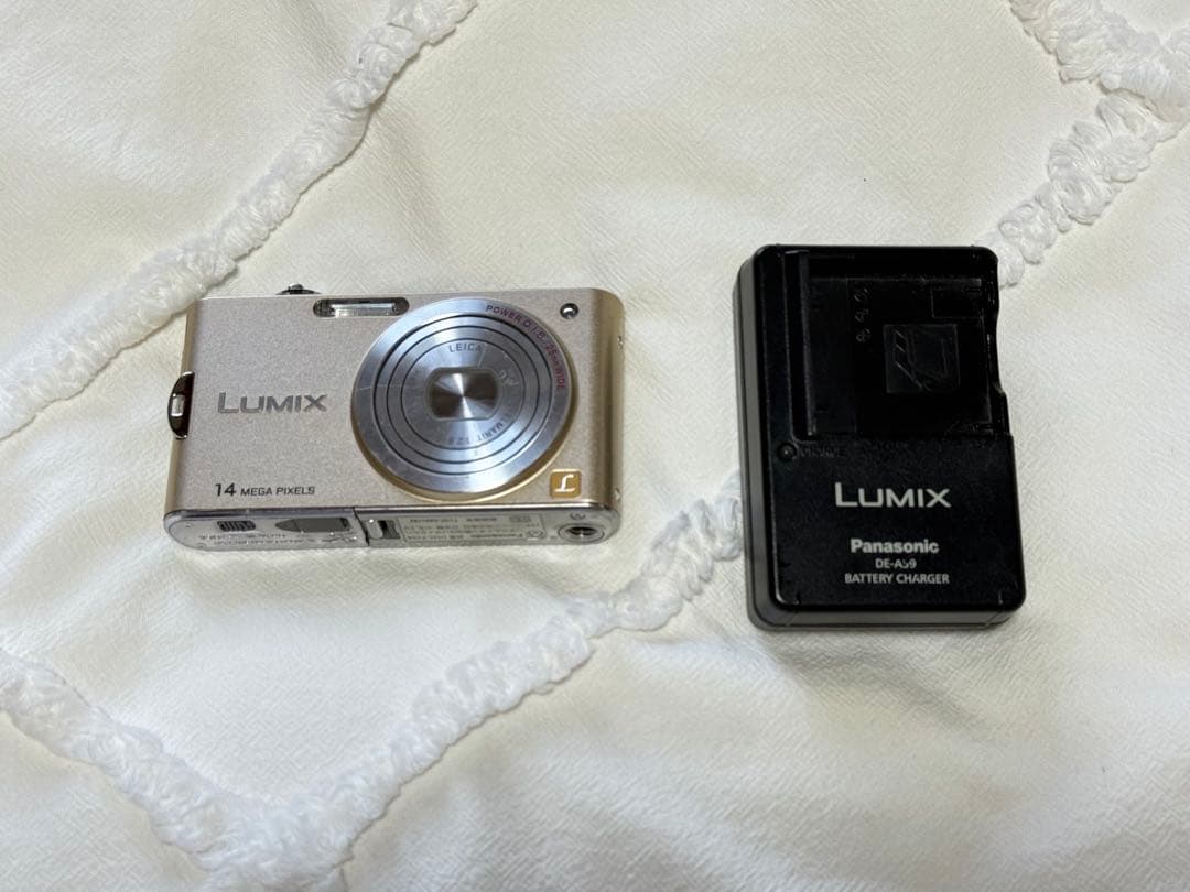 Panasonic DMC-FX65 LUMIX 14メガピクセル カメラ