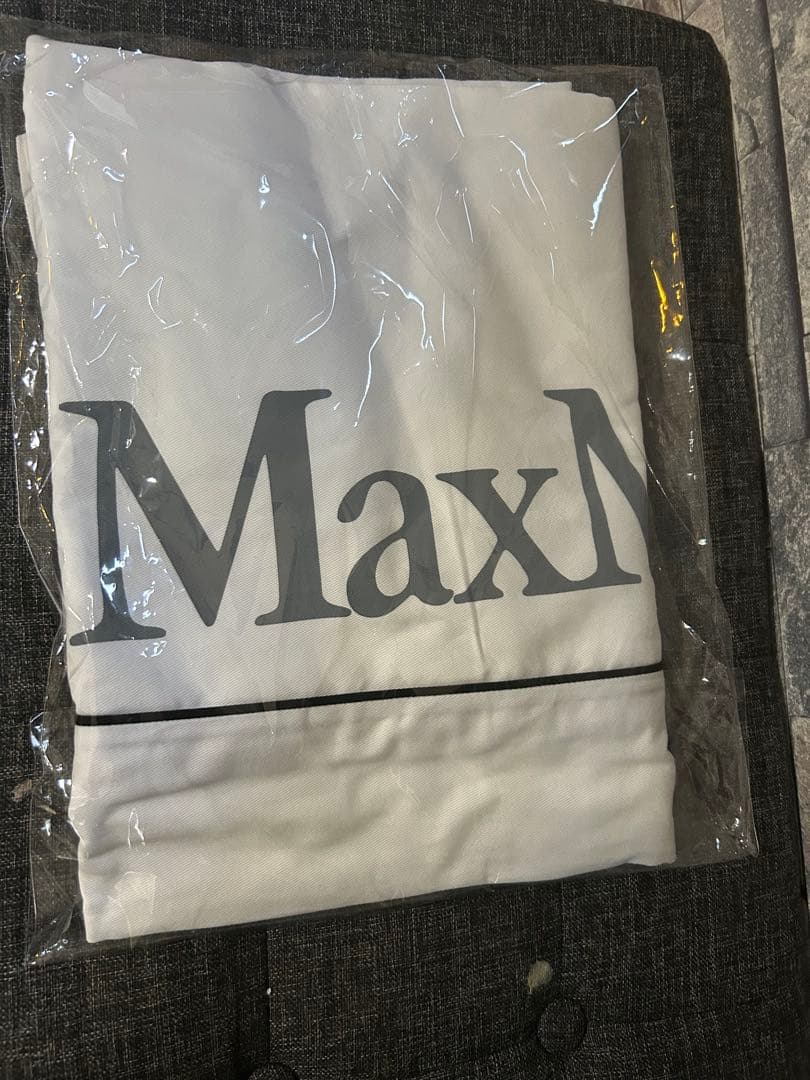 ぽっぷんMAX MARA PETALO テディベアケープ　ペタロ新品