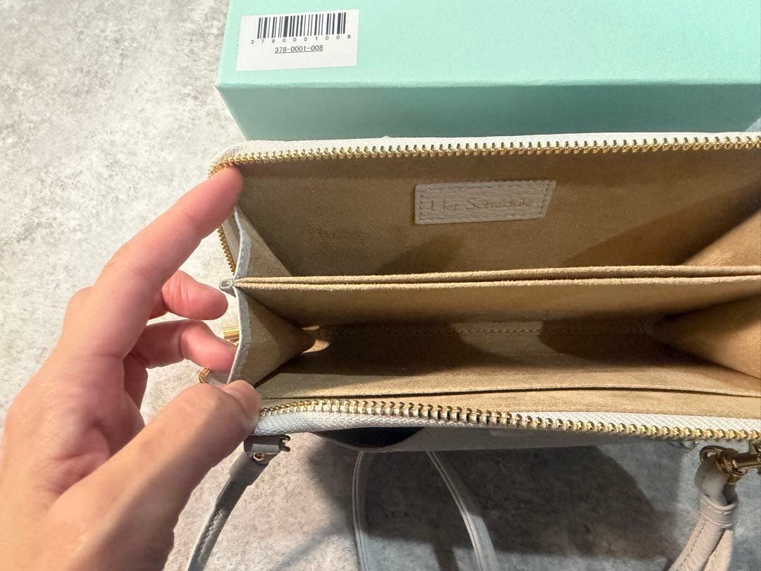 HerScheduleグレー レザー スマホショルダーバッグ