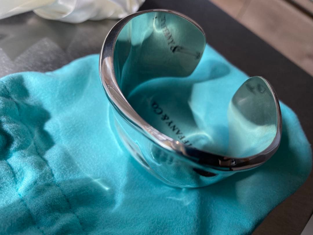 Tiffany & Co. シルバー ボーンカフ　エルサペレッティ