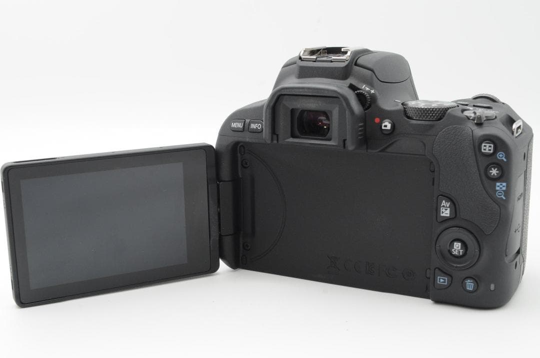 ☆新品レベル③☆冬SALE☆ Canon EOS Kiss x9 ダブルレンズ