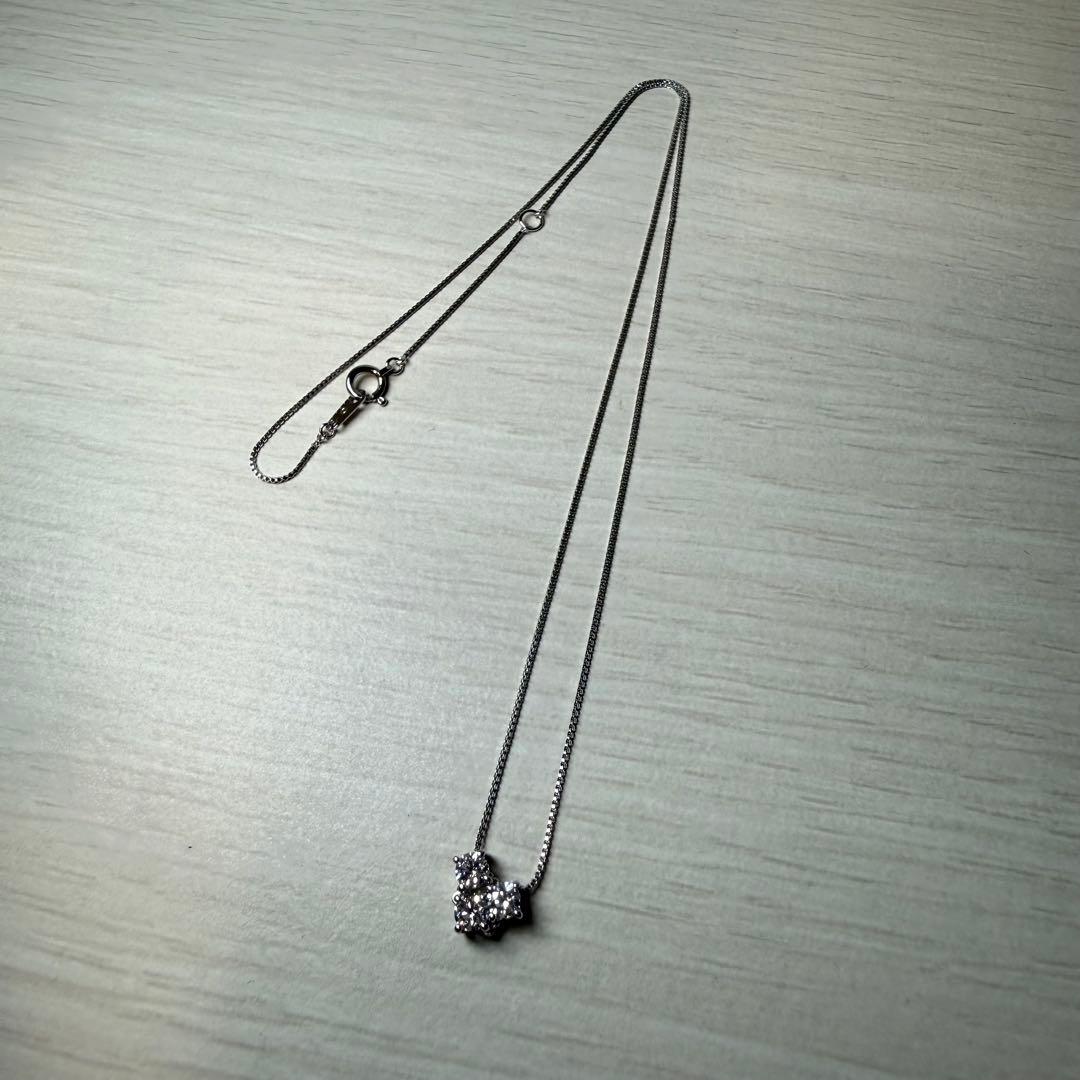 まな　ヴァンドーム青山　ダイヤモンド　トリロジー　ネックレス　0.35ct
