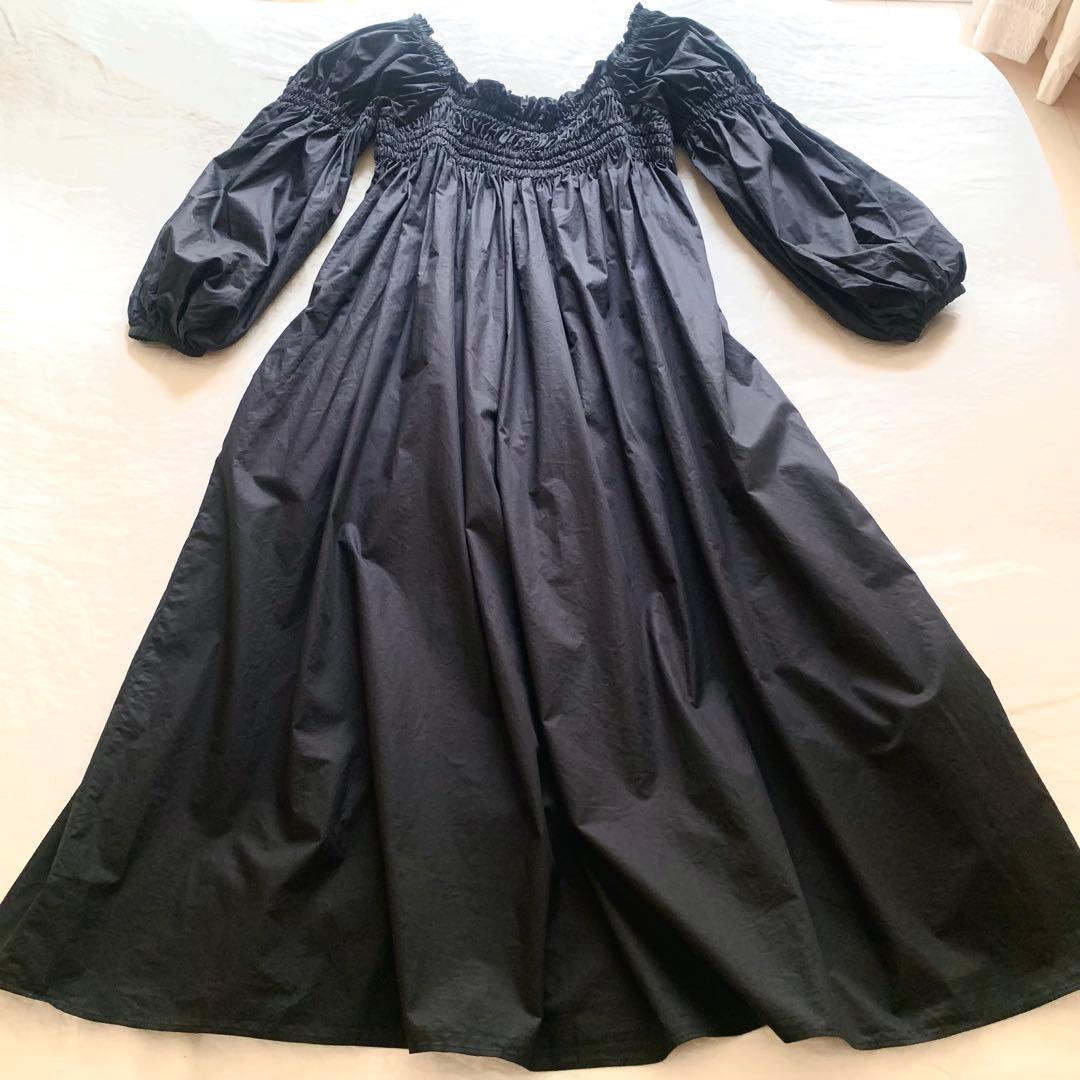 カレンソロジー 2way ギャザーワンピース　ブラック　フレアー　オフショルダー