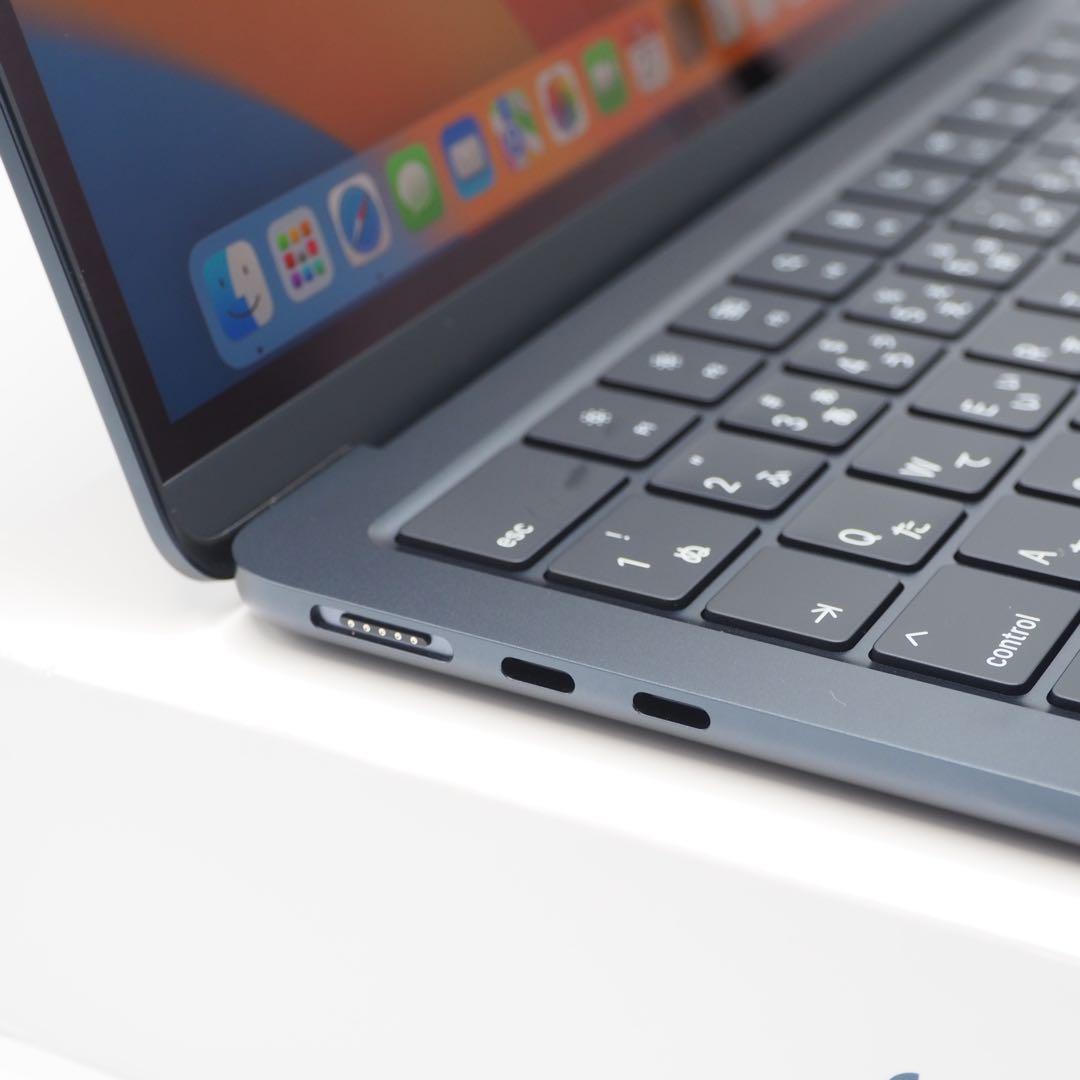 MacBook Air M2 SSD256GB メモリ16GB バッテリー新品‼️