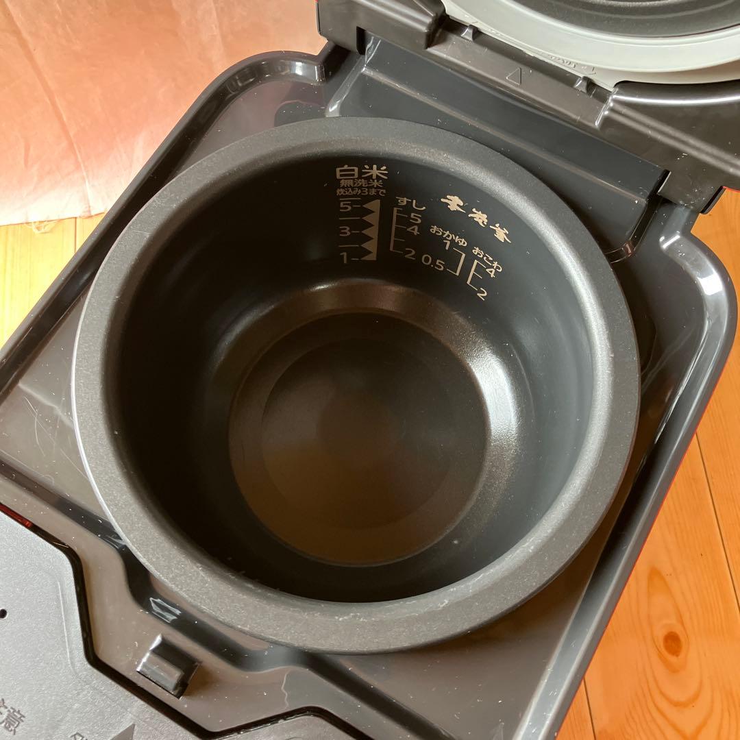 MITSUBISHI NJ-XWB10J 蒸気レス IH炊飯器 本炭釜 赤