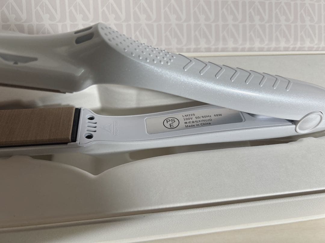 絹女 ヘアアイロン LM225