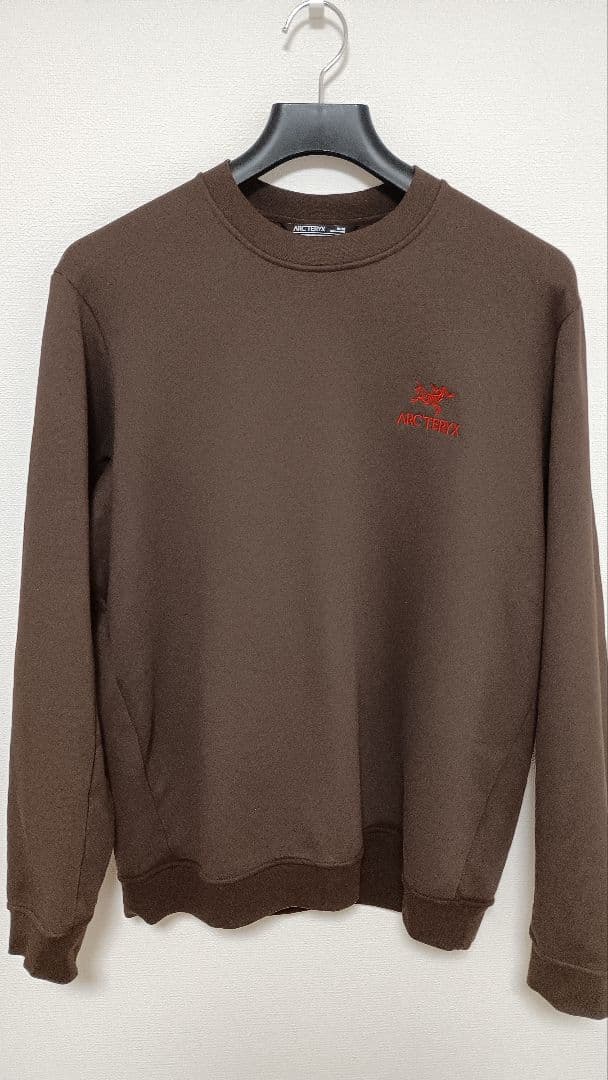 【極美品】アークテリクス　エンブレムフリースクルー　2025FW　Mサイズ