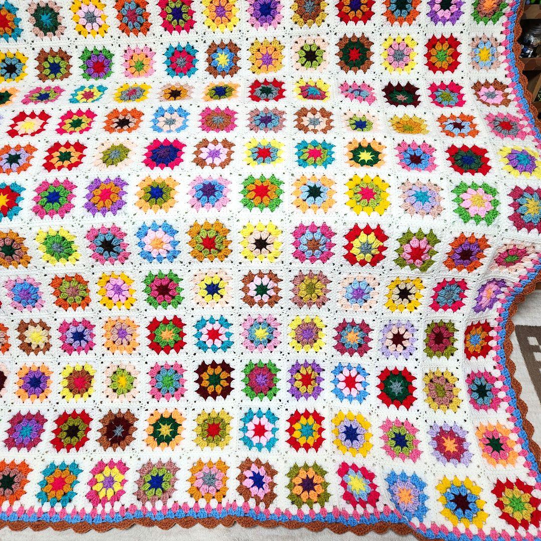 モチーフ編み【2】ハンドメイド　ブランケット　マルチカバー