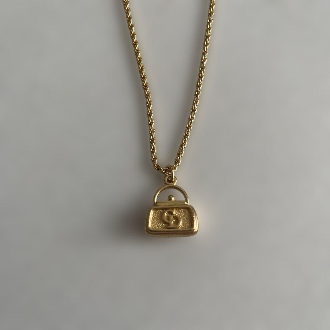 クリスチャンディオール　バックチャームネックレス